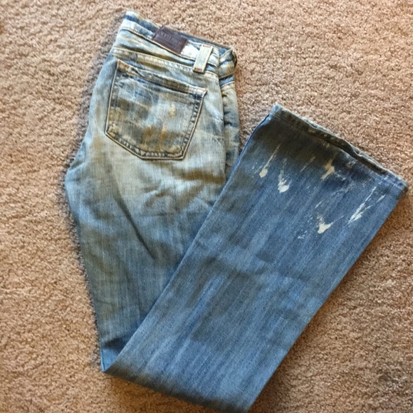 Street Embellished Jeans - Picture 4 of 5